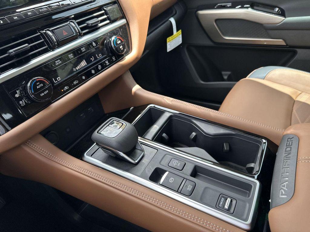 new 2025 Nissan Pathfinder car, priced at $47,204