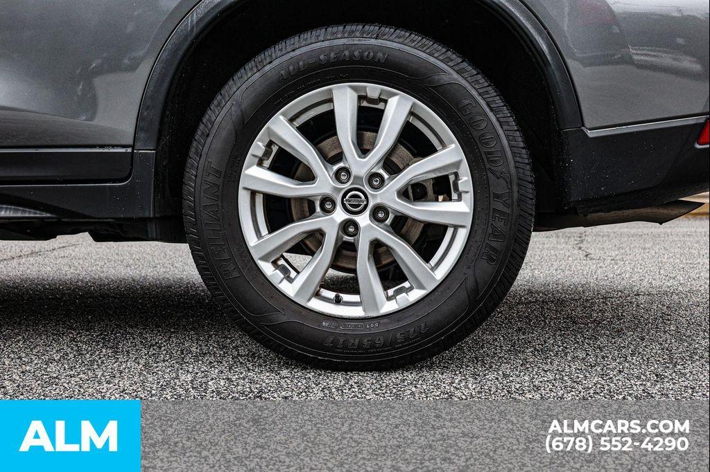 used 2020 Nissan Rogue car, priced at $15,960