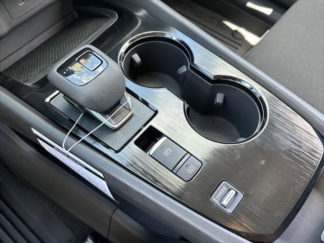 new 2025 Nissan Rogue car, priced at $28,962