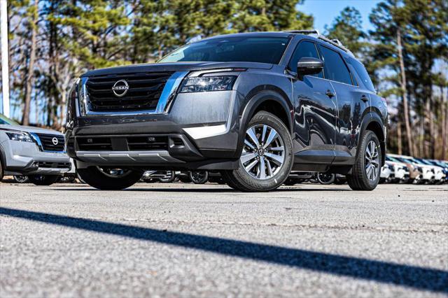 new 2025 Nissan Pathfinder car, priced at $40,496