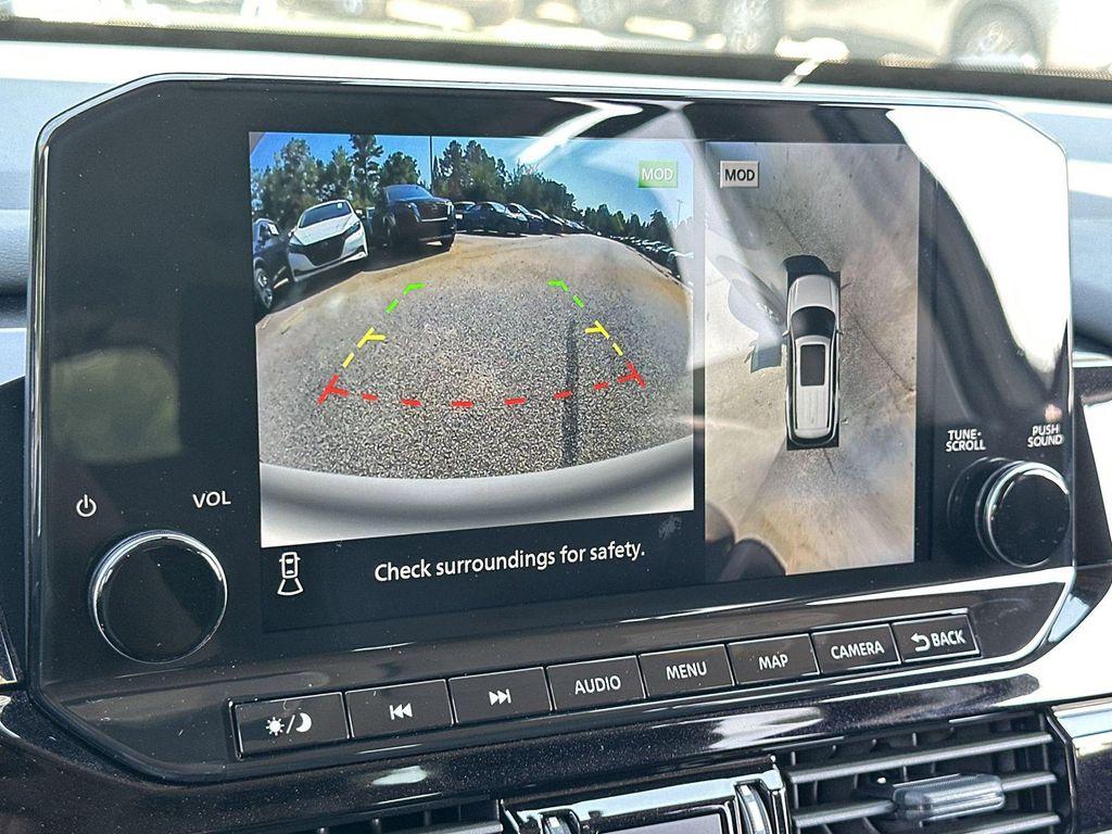 new 2025 Nissan Pathfinder car, priced at $35,718