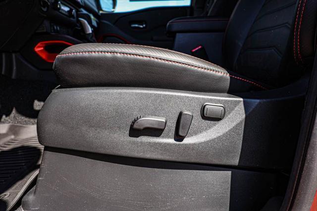 new 2025 Nissan Frontier car, priced at $50,965