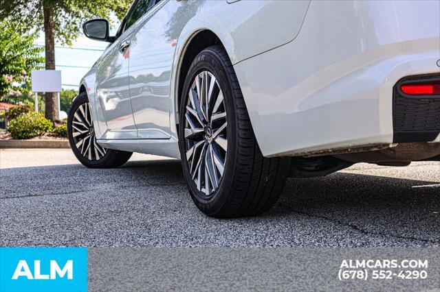 used 2023 Nissan Altima car, priced at $18,220
