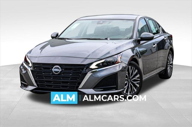 used 2023 Nissan Altima car, priced at $18,220