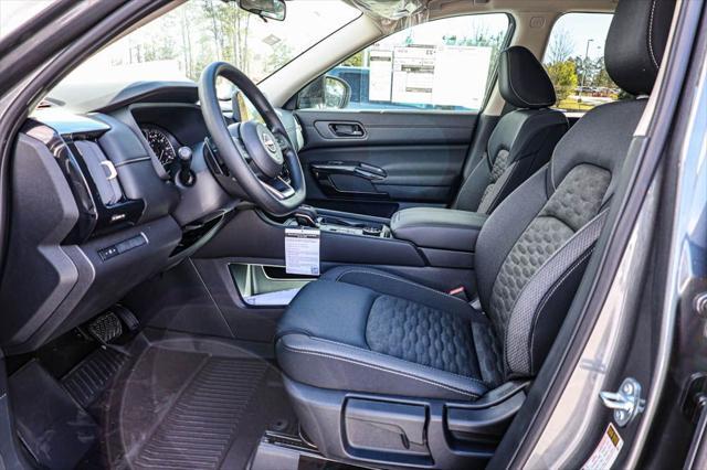 new 2025 Nissan Pathfinder car, priced at $37,760