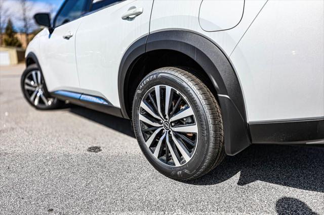 new 2025 Nissan Pathfinder car, priced at $47,489