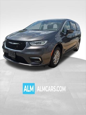 used 2023 Chrysler Pacifica car, priced at $21,620