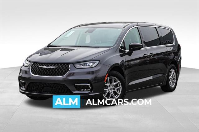 used 2023 Chrysler Pacifica car, priced at $23,420