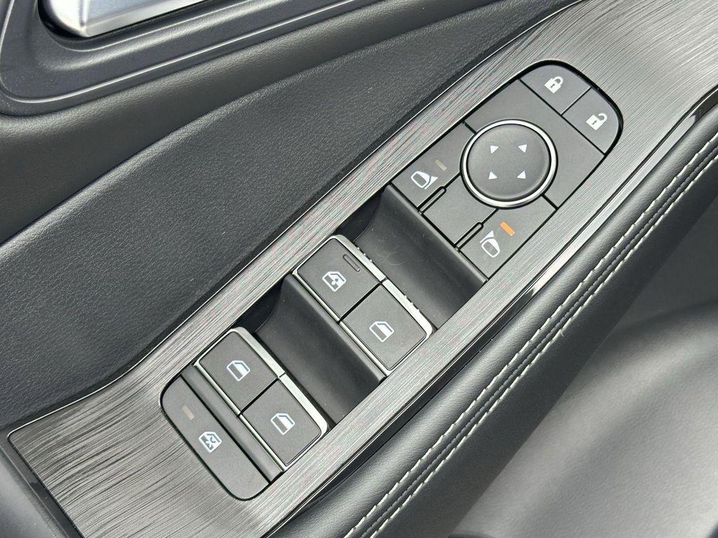 new 2025 Nissan Rogue car, priced at $35,703
