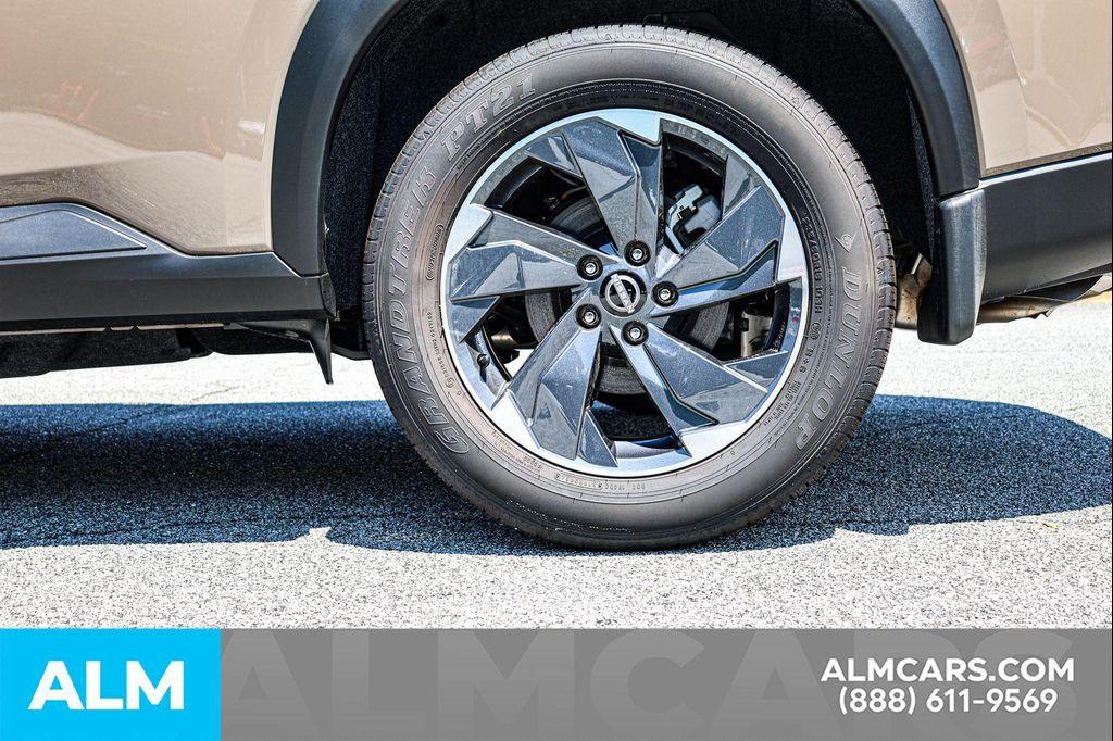 used 2025 Nissan Rogue car, priced at $23,920