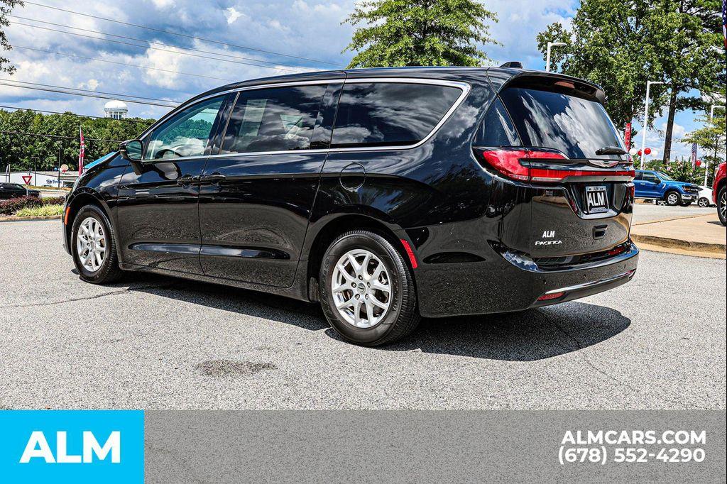 used 2023 Chrysler Pacifica car, priced at $20,420
