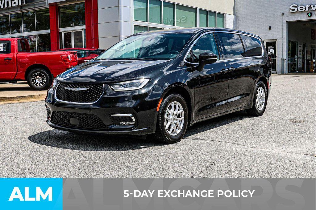 used 2023 Chrysler Pacifica car, priced at $20,420