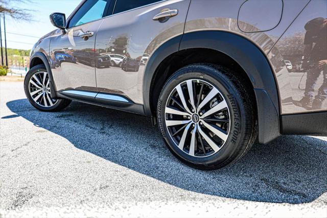 new 2025 Nissan Pathfinder car, priced at $48,882