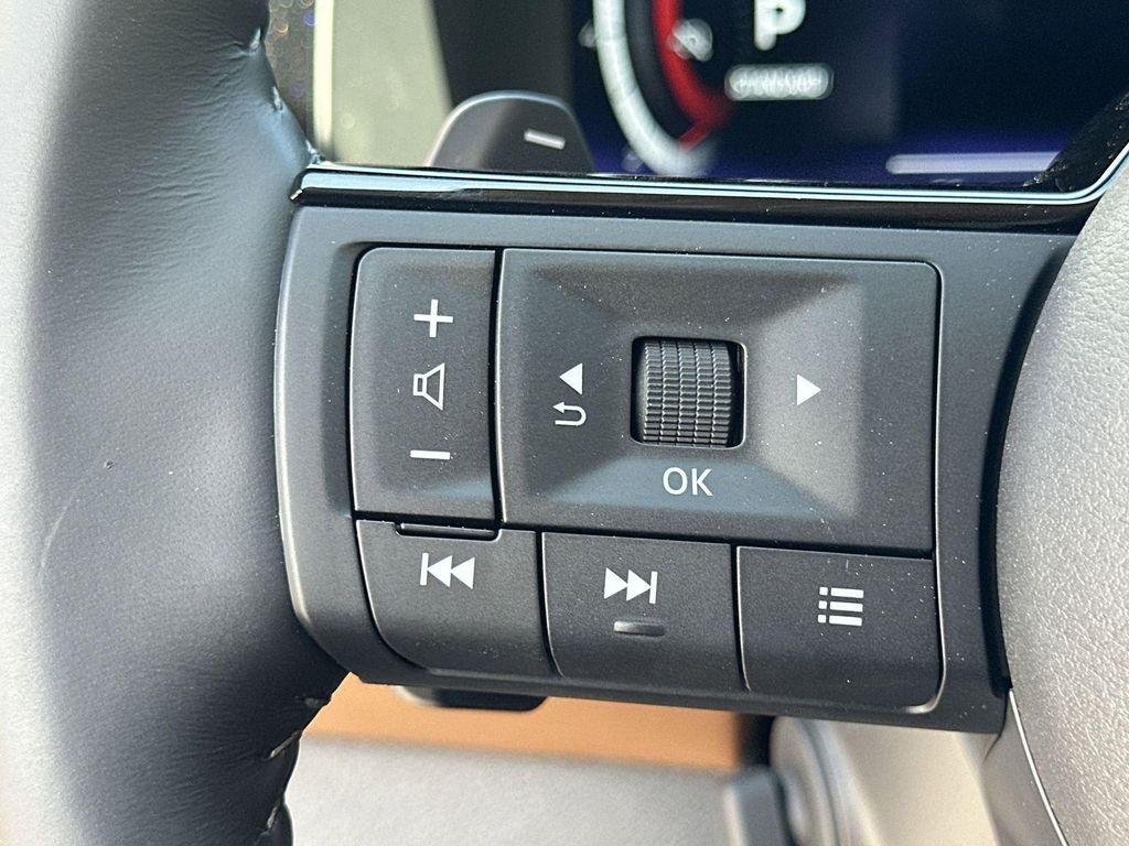 new 2025 Nissan Pathfinder car, priced at $47,683