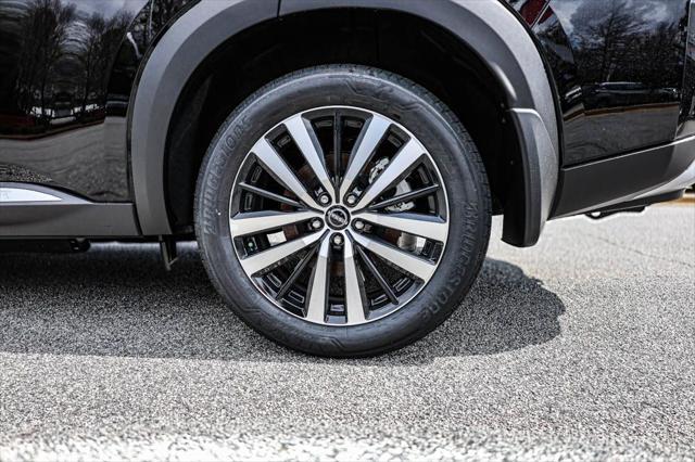 new 2025 Nissan Pathfinder car, priced at $50,260