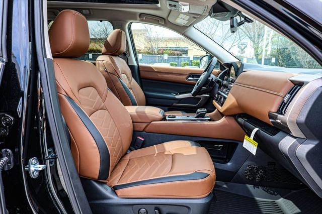 new 2025 Nissan Pathfinder car, priced at $50,260
