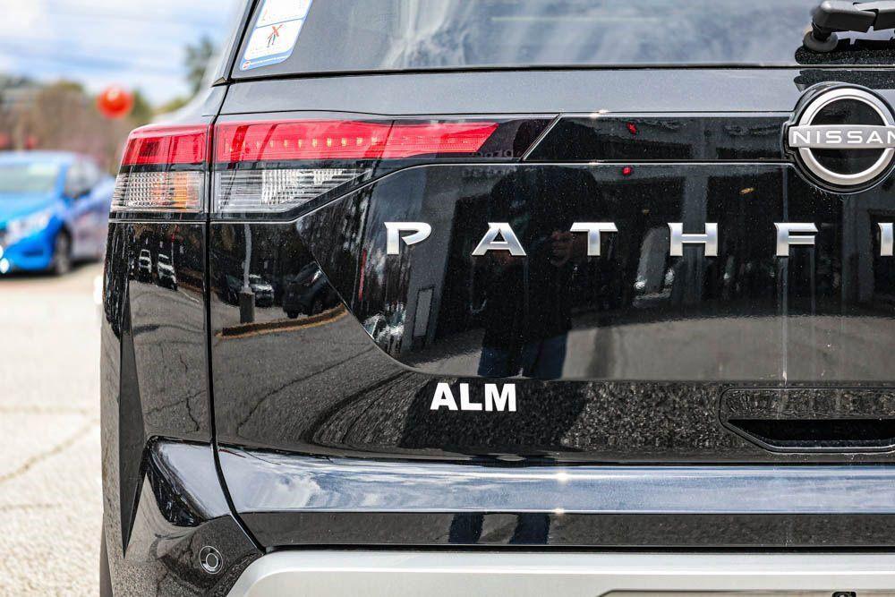 new 2025 Nissan Pathfinder car, priced at $49,060