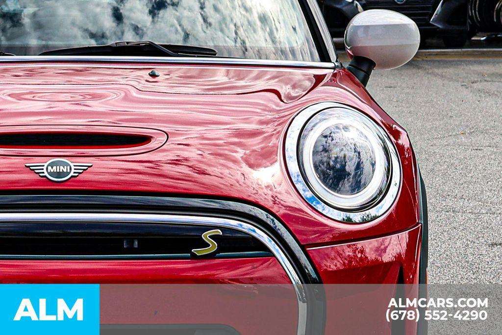 used 2022 MINI Hardtop car, priced at $15,920