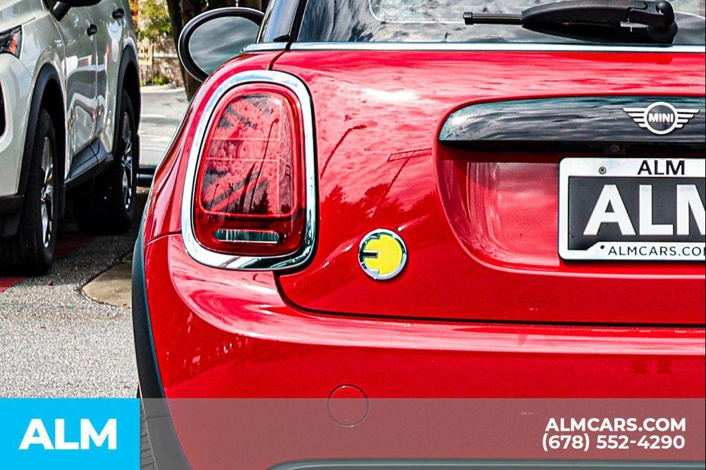used 2022 MINI Hardtop car, priced at $15,920