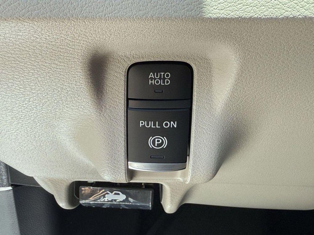 new 2025 Nissan Murano car, priced at $37,174
