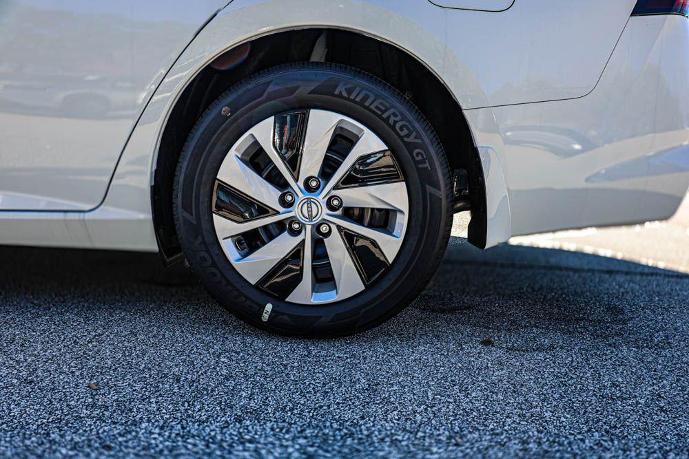 new 2025 Nissan Altima car, priced at $25,944