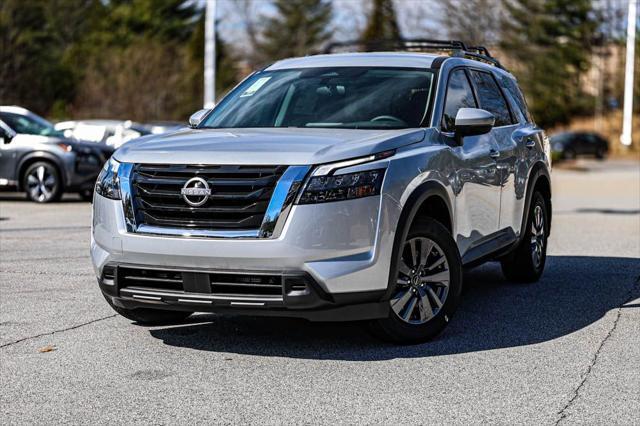 new 2025 Nissan Pathfinder car, priced at $40,790
