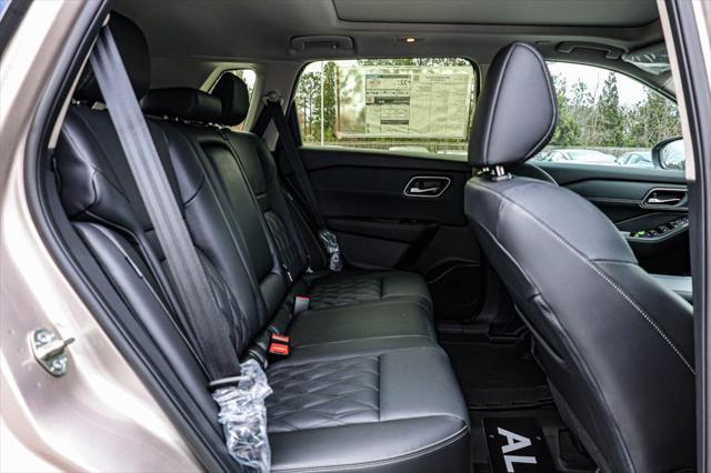 new 2025 Nissan Rogue car, priced at $39,428