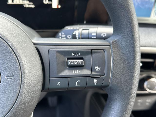 new 2025 Nissan Kicks car, priced at $26,354