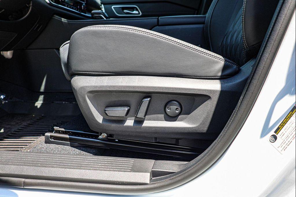 new 2025 Nissan Rogue car, priced at $39,123