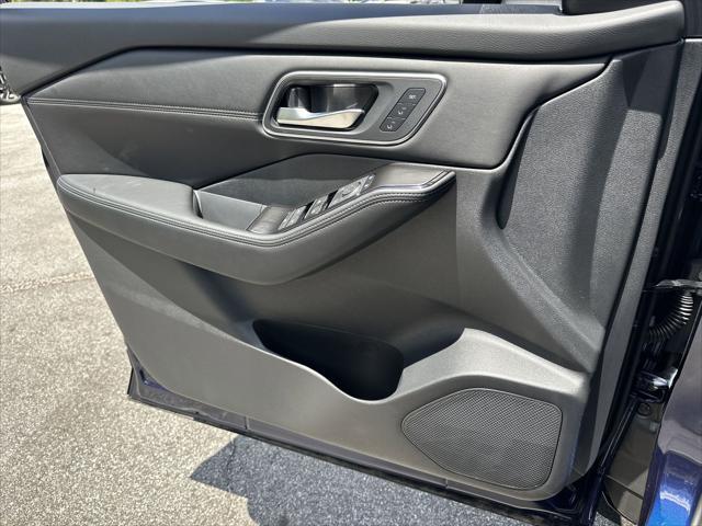 new 2025 Nissan Rogue car, priced at $38,484