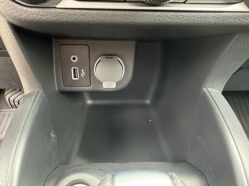 new 2025 Nissan Kicks car, priced at $21,925