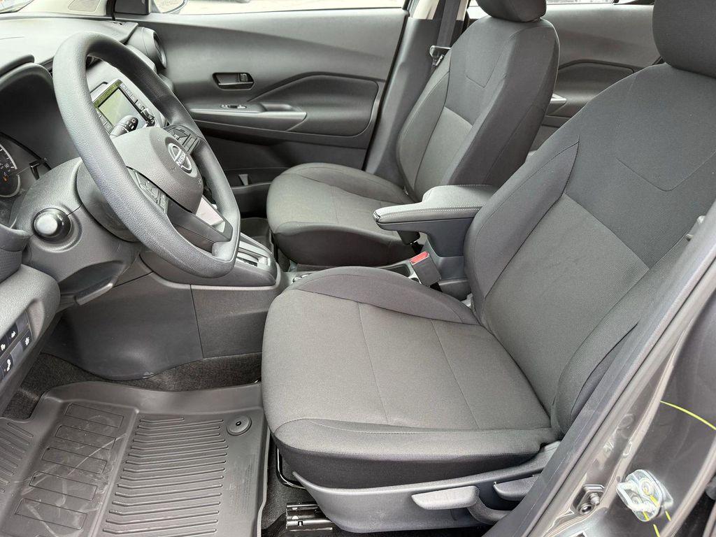 new 2025 Nissan Kicks car, priced at $21,925