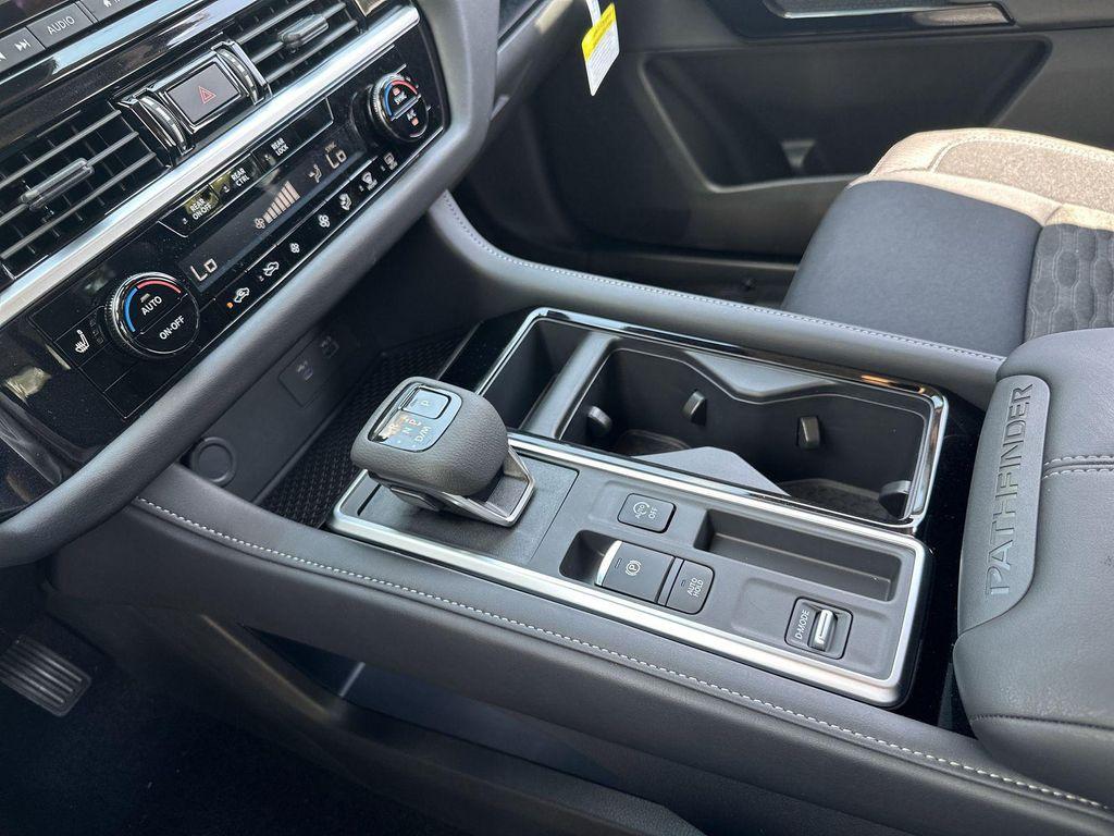 new 2025 Nissan Pathfinder car, priced at $38,781