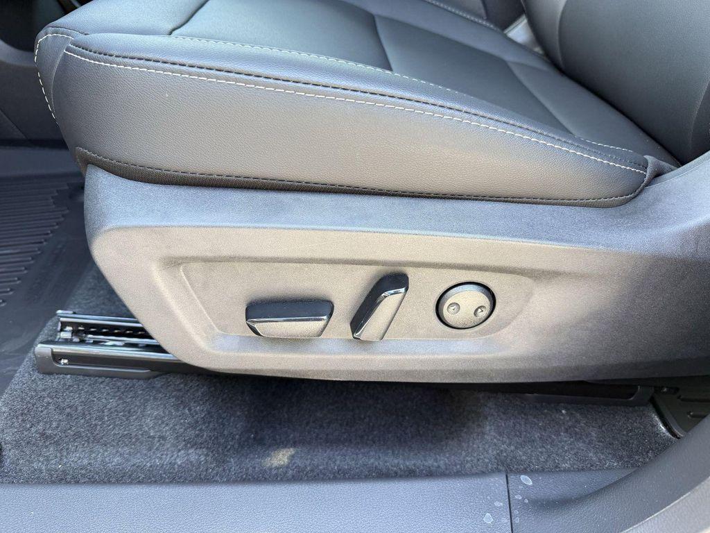 new 2025 Nissan Murano car, priced at $34,701