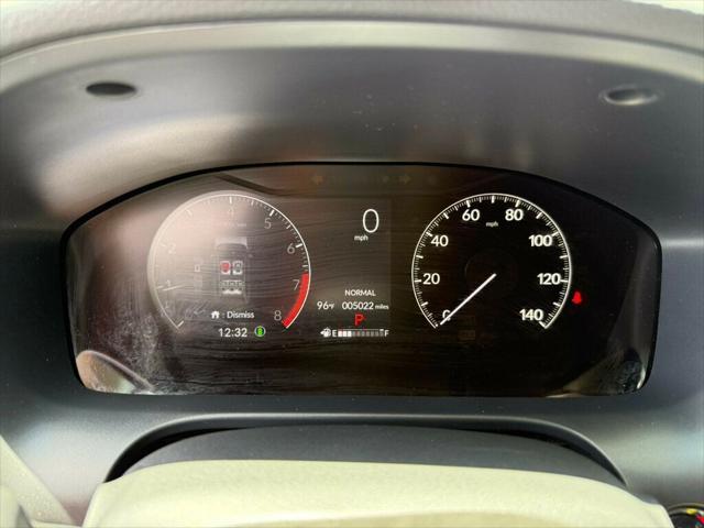 used 2025 Honda HR-V car, priced at $25,990
