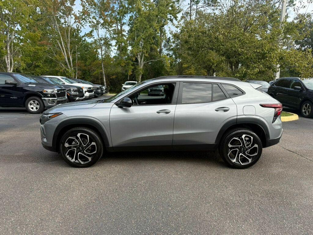 used 2024 Chevrolet Trax car, priced at $22,990