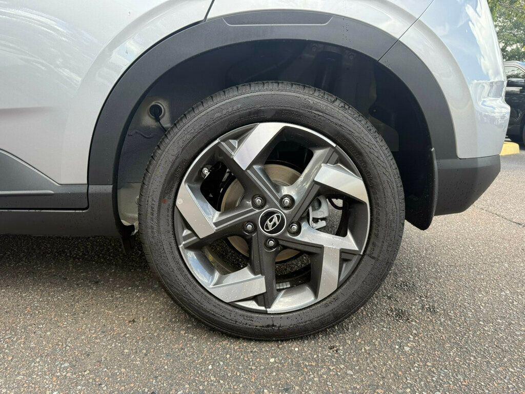 used 2025 Hyundai Venue car, priced at $21,990