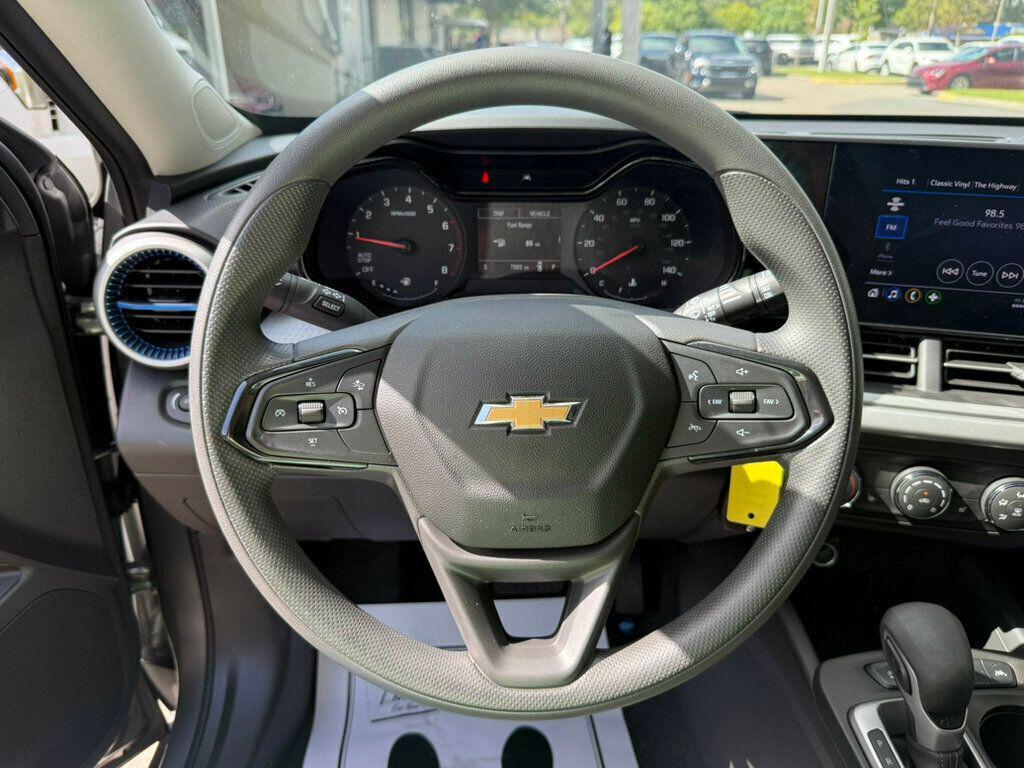 used 2024 Chevrolet Trax car, priced at $22,990