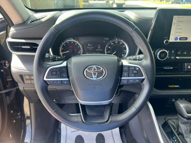 used 2023 Toyota Highlander car, priced at $38,990