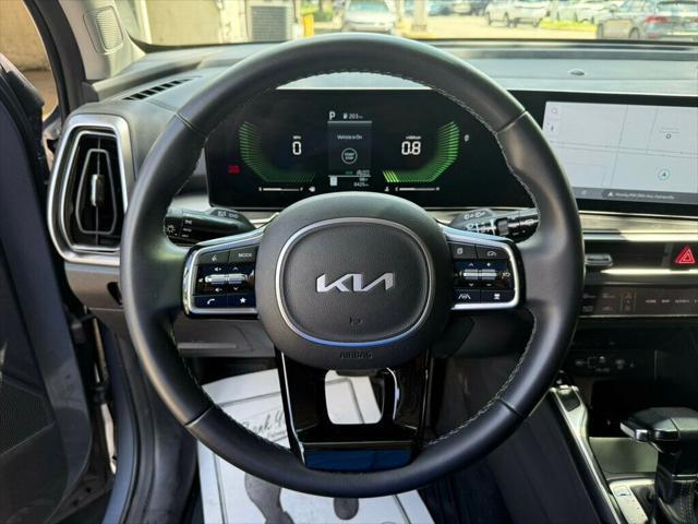 used 2025 Kia Sorento car, priced at $33,990