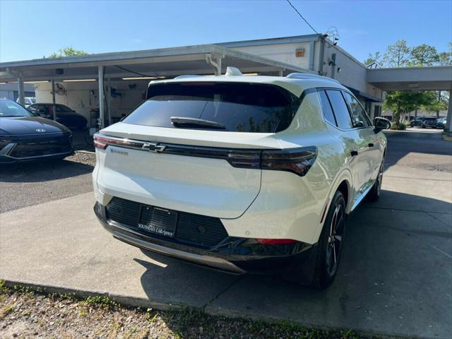 used 2024 Chevrolet Equinox EV car, priced at $32,990