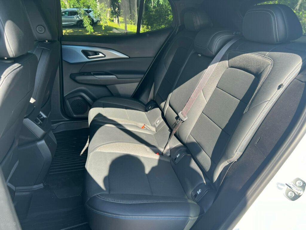 used 2024 Chevrolet Equinox EV car, priced at $27,990