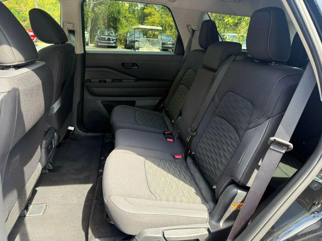 used 2025 Nissan Pathfinder car, priced at $31,990