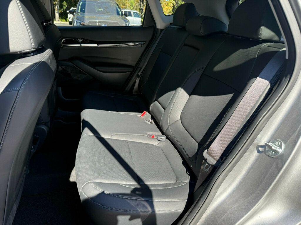 used 2025 Kia Seltos car, priced at $21,990