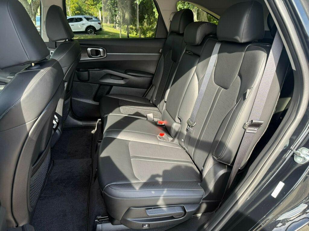 used 2025 Kia Sorento car, priced at $32,990