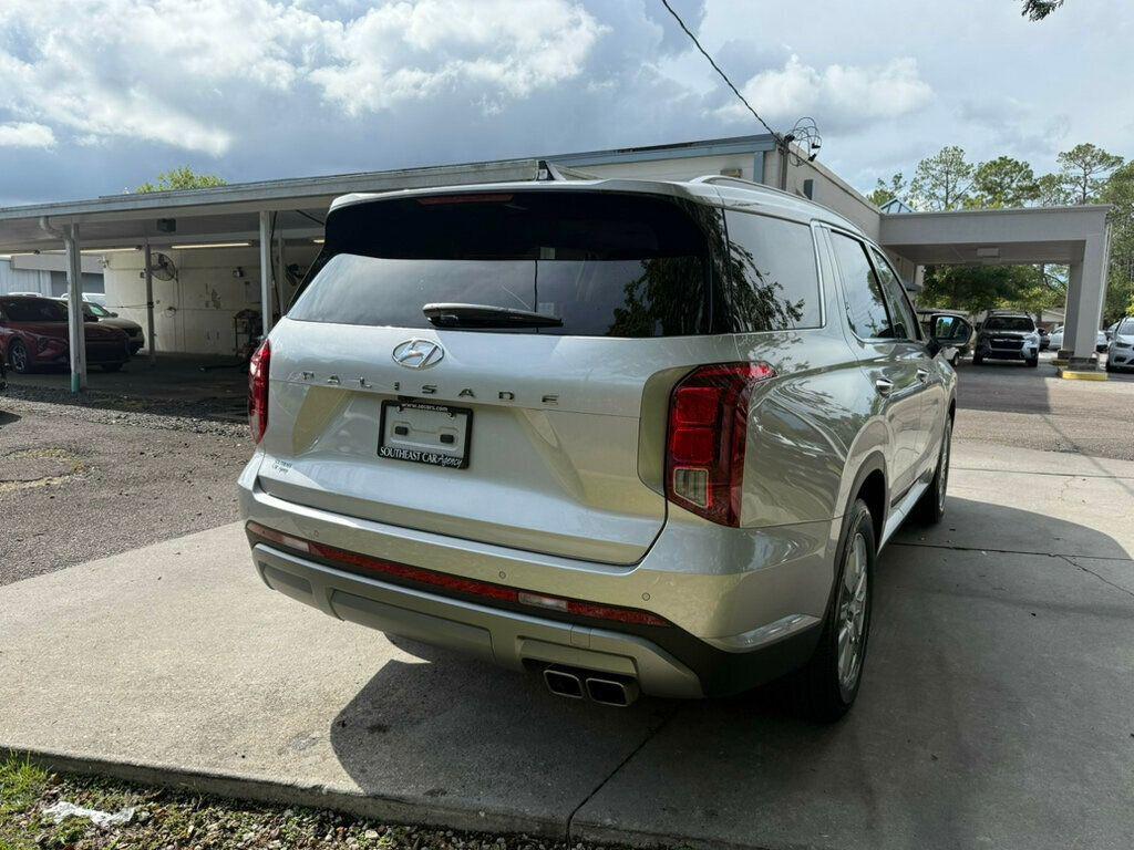 used 2025 Hyundai Palisade car, priced at $35,490