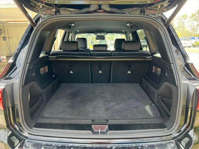 used 2024 Mercedes-Benz GLB 250 car, priced at $38,990