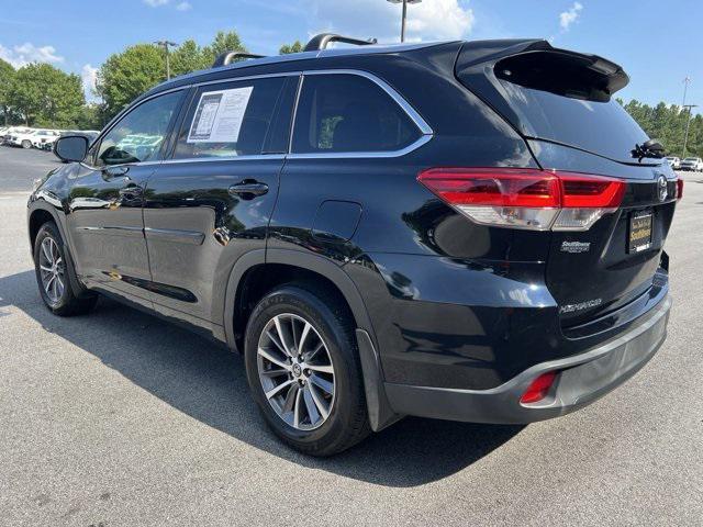 used 2018 Toyota Highlander car, priced at $23,808