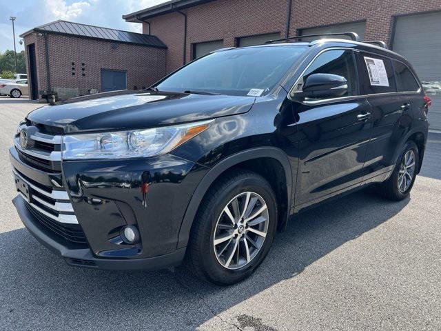 used 2018 Toyota Highlander car, priced at $23,808