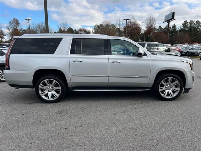 used 2020 Cadillac Escalade ESV car, priced at $28,046